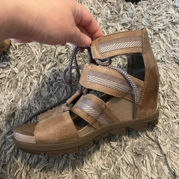 Sorel Tan Sandals with Woven Straps and Comfort Heel