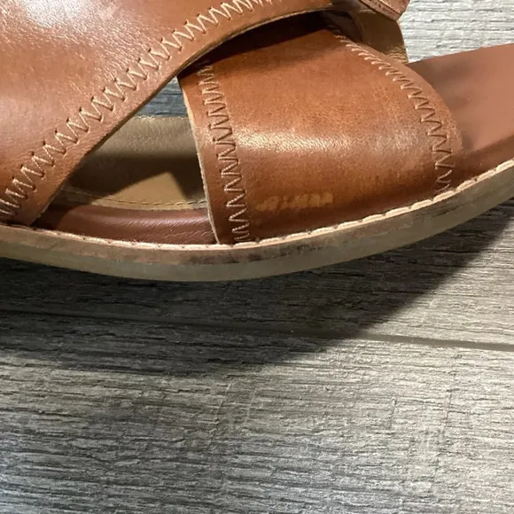 Sperry Seaport Tassel City Sandals Size 8