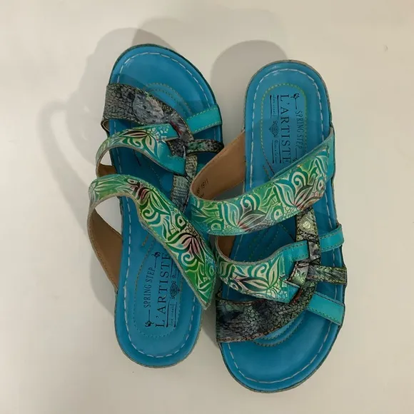 Spring Step L’Artiste Women’s Bright Turquoise Self Adhesive Closure Sandals 38