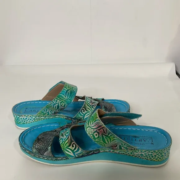 Spring Step L’Artiste Women’s Bright Turquoise Self Adhesive Closure Sandals 38