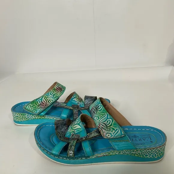Spring Step L’Artiste Women’s Bright Turquoise Self Adhesive Closure Sandals 38