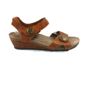 SS1543 GUC $175 TAOS Leather Sandals sz 41 US 10/10.5