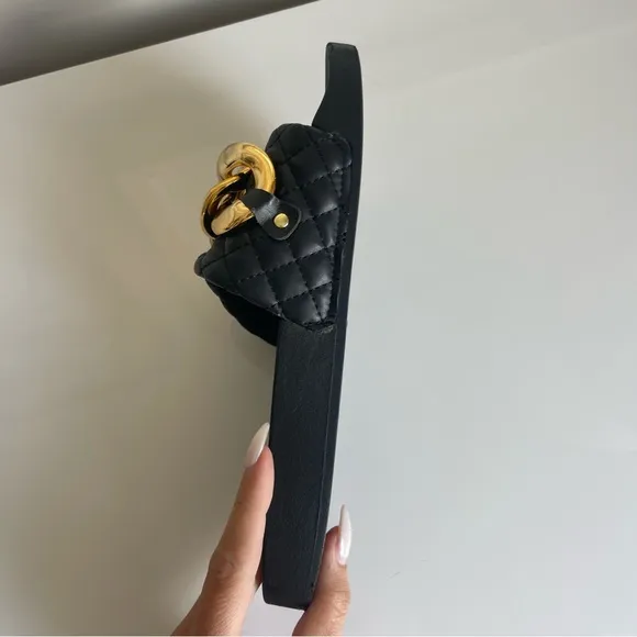 Steve Madden Black &amp; Gold Chain Sandals