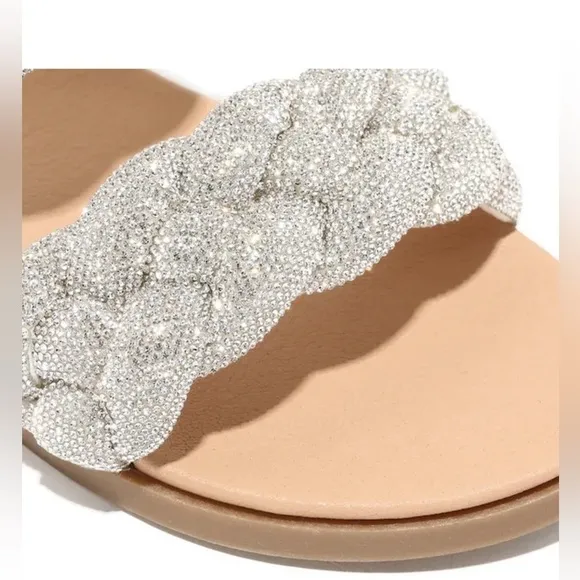Steve Madden Dolay Silver Sparkly Gem Stone Bling Rope Slip On Flat Sandals Sz 8