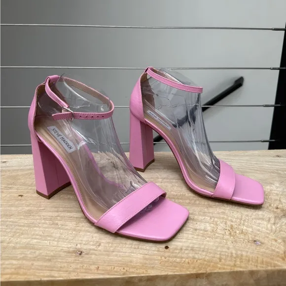 Steve Madden Tiaa Block Heeled Sandal Ankle Strap Pink Patent Leather 9.5 NWOT
