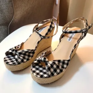 Steve Madden Valinda Peep Toe Black Plaid Wedge Espadrilles Sandals Size 8