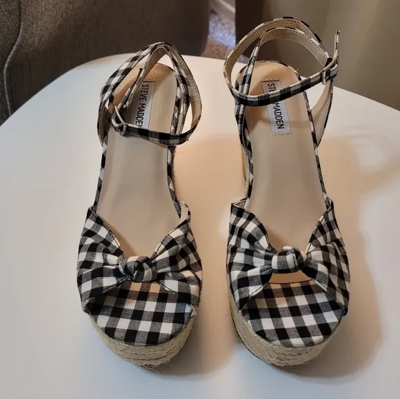 Steve Madden Valinda Peep Toe Black Plaid Wedge Espadrilles Sandals Size 8