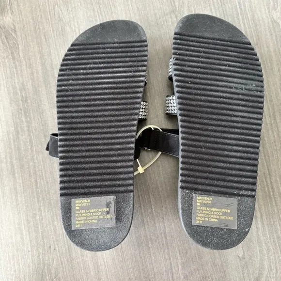 Steve Madden Women Mayven-R Rhinestone Slide Sandals size 8 NWT $99