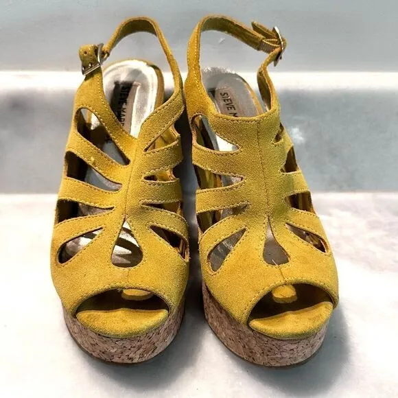 Steve Madden Womens Wedge Sandals Adjustable Buckle Mustard Yellow Suede US 6.5