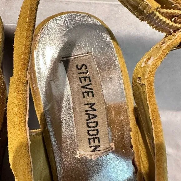 Steve Madden Womens Wedge Sandals Adjustable Buckle Mustard Yellow Suede US 6.5