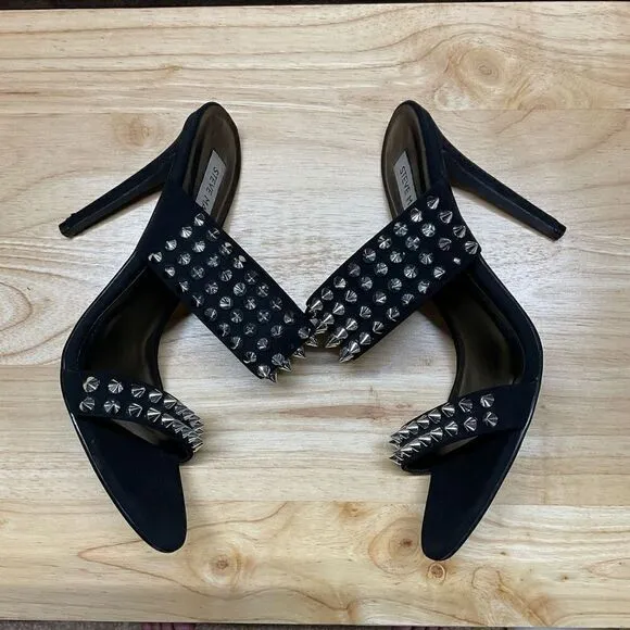 Steve Madden Radar Heels Sandals Black Silver Toned Studded Bands 4.5” Heels 8.5