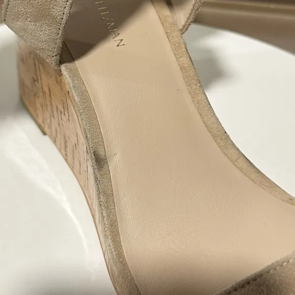🌹STUART WEITZMAN🌹 Ave Cork Wedge Heel Suede Sandals Size: 9