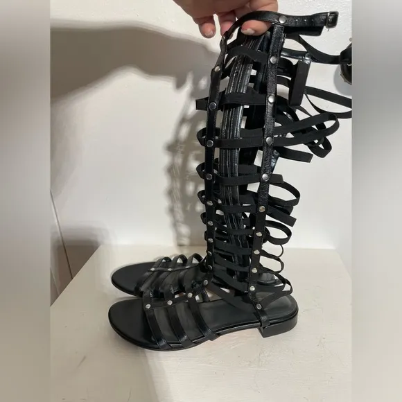 STUART WEITZMAN Gladiator Tall Leather Sandal, Black SIZE 8