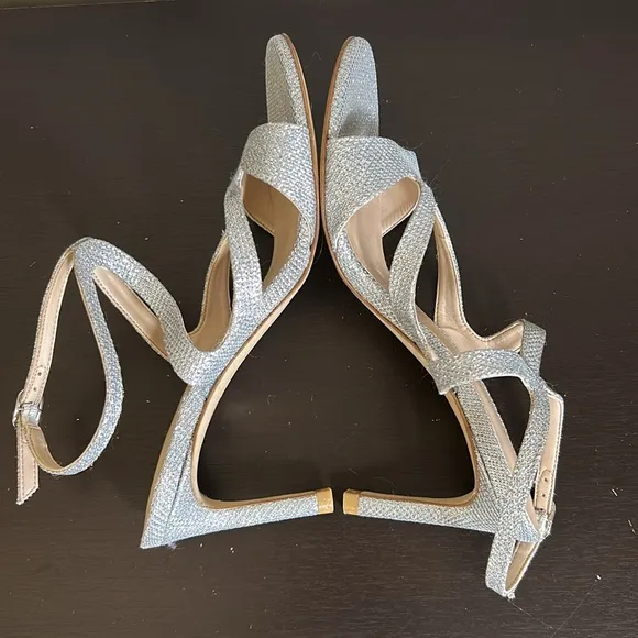 STUART WEITZMAN Mariposa Glitter METALLIAC STRAPPY SANDAL Sz 6.5