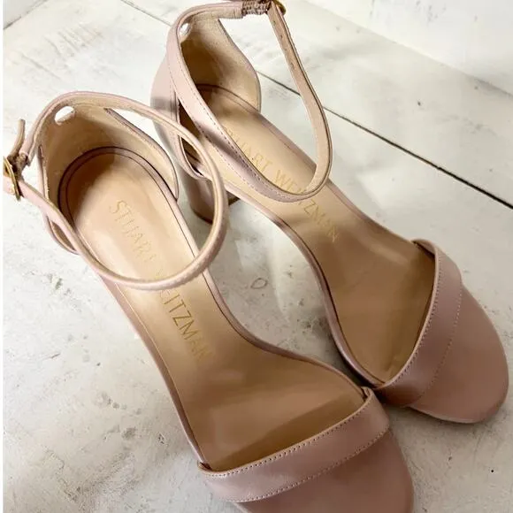 Stuart Weitzman NearlyNude Leather Ankle Strap Block Heel Sandals Dolce 38/7.5C