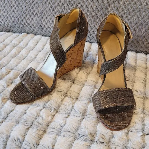 Stuart Weitzman Wedges Lineone Pyrite Nocturne 8.5 women comfortable sparkle EUC