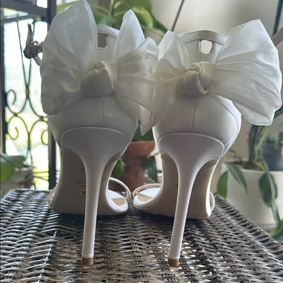 Stuart Weitzman White Women's Heels size 11