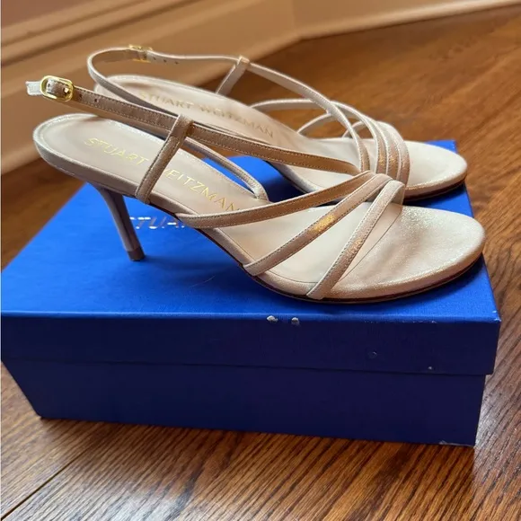 Stuart Weitzman Women's Sandals - size 8
