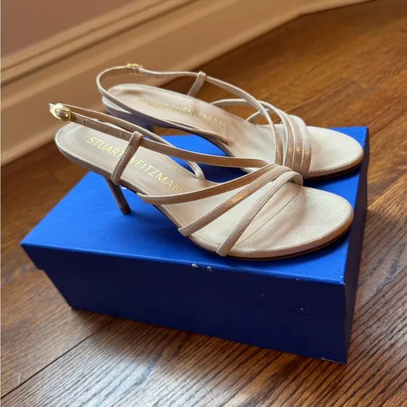 Stuart Weitzman Women's Sandals - size 8