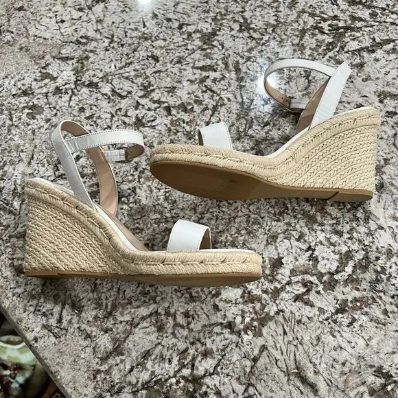Stuart Weitzman Teddi Wedge Espadrille Sandal Size 10 White