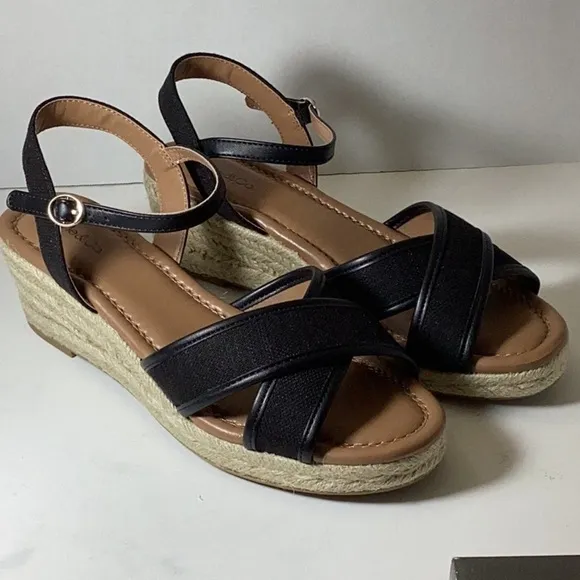 Style &amp; Co Women's Leahh Strappy Espadrille Wedge Sandals