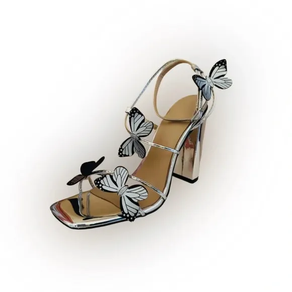 STYLISH SHOE~ Women’s Silver shoes with butterfly accents block heels size 7.5