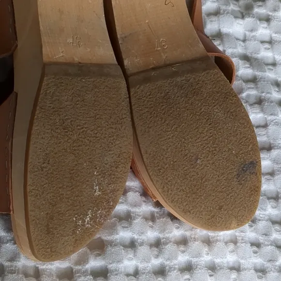Swedish Hasbeens Helena Slingback Wooden Sandals Tan Size 7 US 37 EU