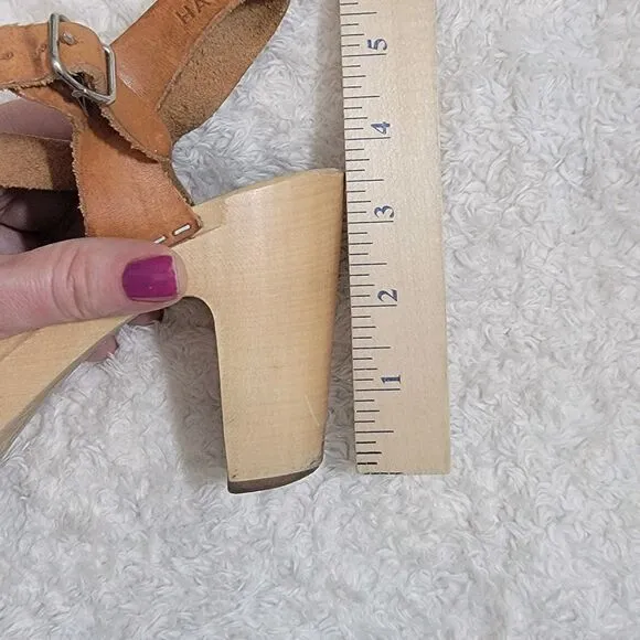 Swedish Hasbeens Womens US 7 Beige Tan Wood Clog Ankle Strap Sandals Nature 37