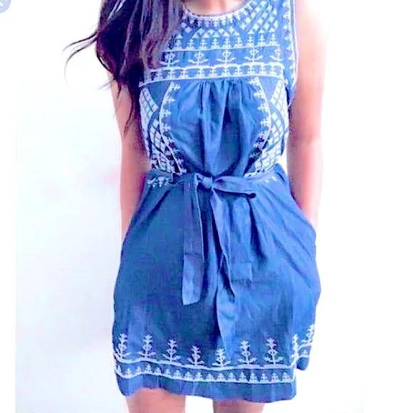 Sweet Sleeveless MIDI Dress Denim Sundress w/Lovely Embroidery Stitching Pockets
