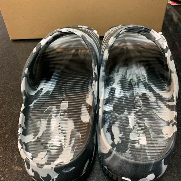 Sz 13 Nike Calm SlideMarble Black Grey