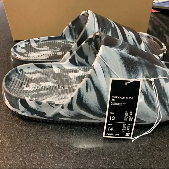 Sz 13 Nike Calm SlideMarble Black Grey