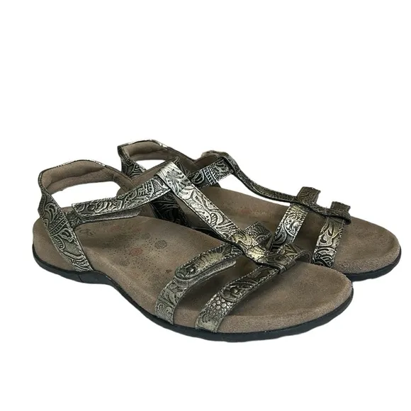 Taos Trophy Leather Sandals Floral in Pewter Casual Outdoors Dressy Beauty 6