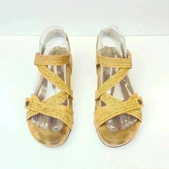 Taos Trulie Leather Comfort Wedge Sandals Taos Shoes Us Size 7 - 7.5 Euro 38