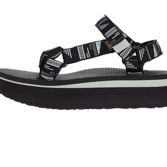 Teva Flatform Universal Chara Black Platform Sandals Women’s Size 8