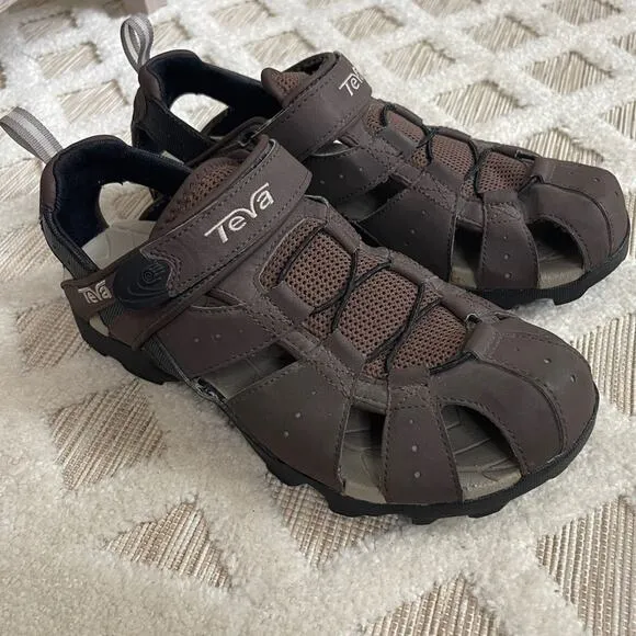 Teva Forebay Fisherman Hiking Trail Sandals Shoe Size 9