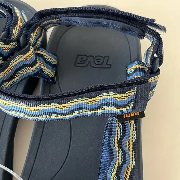 Teva Hurricane water hiking sandals navy blue NWT
