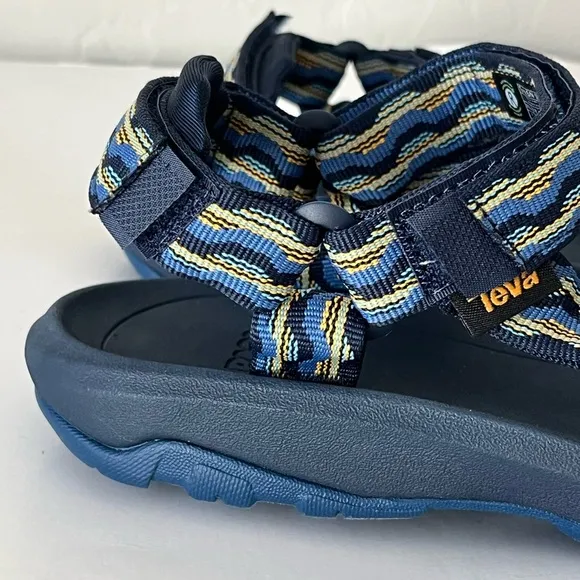 Teva Hurricane water hiking sandals navy blue NWT