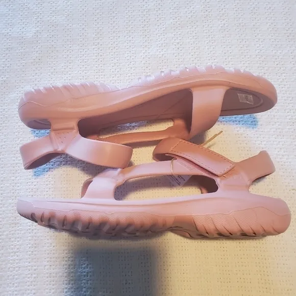Teva Hurricane XLT2 Sport Pink Sz. M9 W11 Sandals