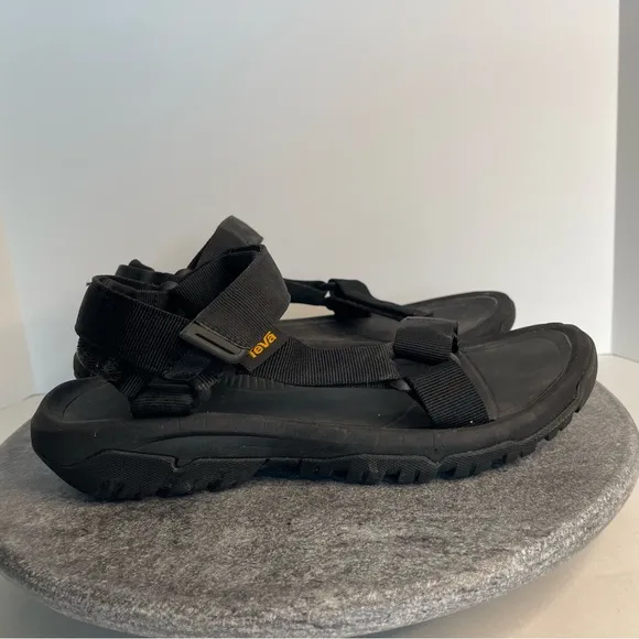 Teva Men’s Solid Black Hurricane Strap Sandals Shoes 9