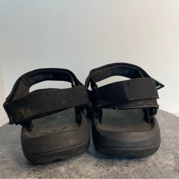 Teva Men’s Solid Black Hurricane Strap Sandals Shoes 9