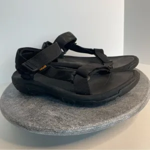 Teva Men’s Solid Black Hurricane Strap Sandals Shoes 9