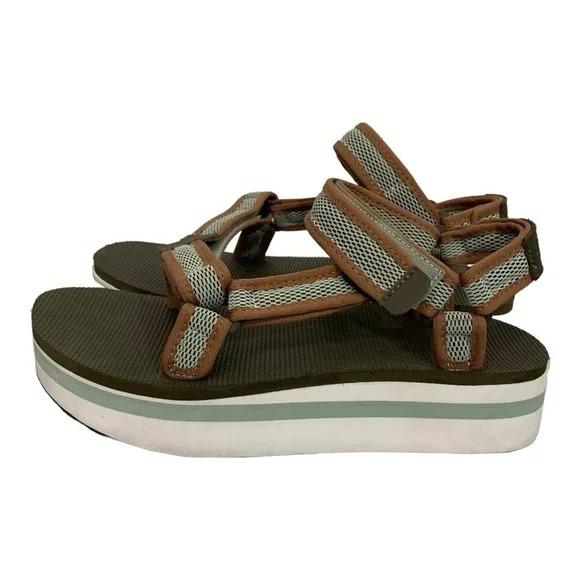Teva Platform Sandals Size 9