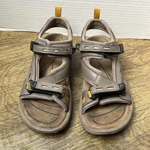 Teva Shoc Pad Hiking Strap Up Brown Sandals Size 8