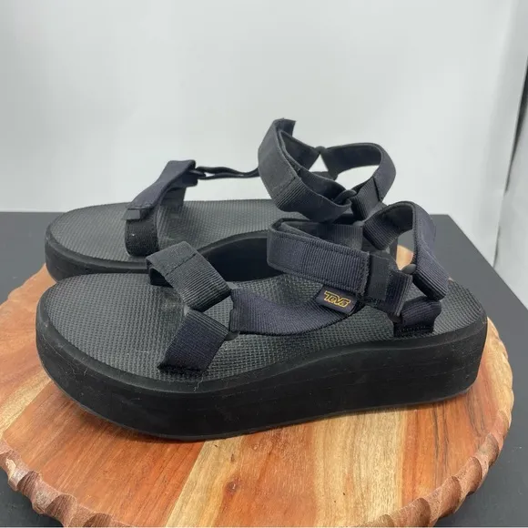 Teva Women's Flatform Universal Sandal, Black 1008844 US 9 nylon sports sandals