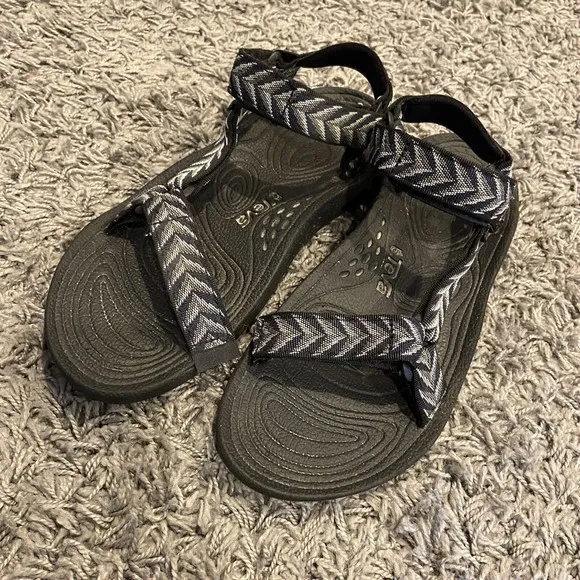 Teve Hurricane Men’s Sports Sandals Size US 10