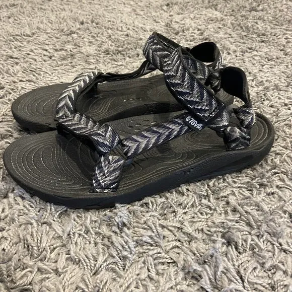 Teve Hurricane Men’s Sports Sandals Size US 10