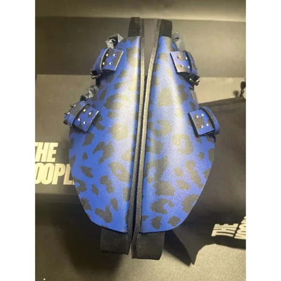 The Kooples NEW Leopard Print Slides Sandals Buckle Accents Blue Black FR 45/U11