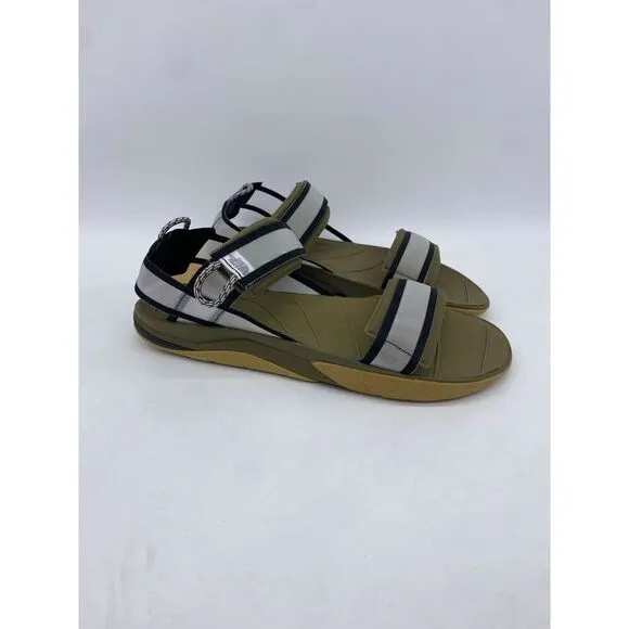 The North Face Sandals Mens 9 Olive Black Skeena Sports Flat NF0A5JC6WMB NEW