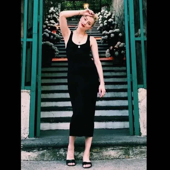THEORY Sandals
