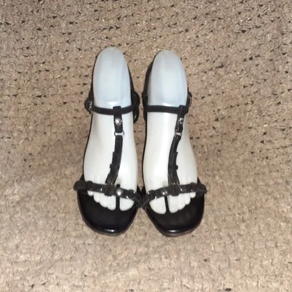 TOD'S-Black Suede T-Strap Strappy Studded Sandals-Sz 38.5/8-Excellent